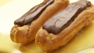 Receita De Bomba De Creme Com Chocolate