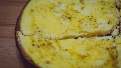 Aproveite Sobras De Batata Frita E Faça Uma Omelete De Batatas