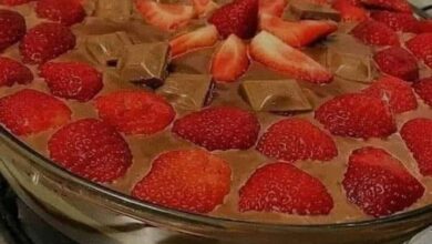 Bombom De Morango Na Travessa Para O Natal