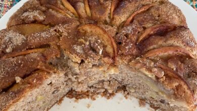 Bolo de Maçã com Canela e Nozes Inesquecível