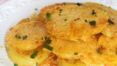 Petisco de Batata Assada Com Crosta de Queijo Parmesão